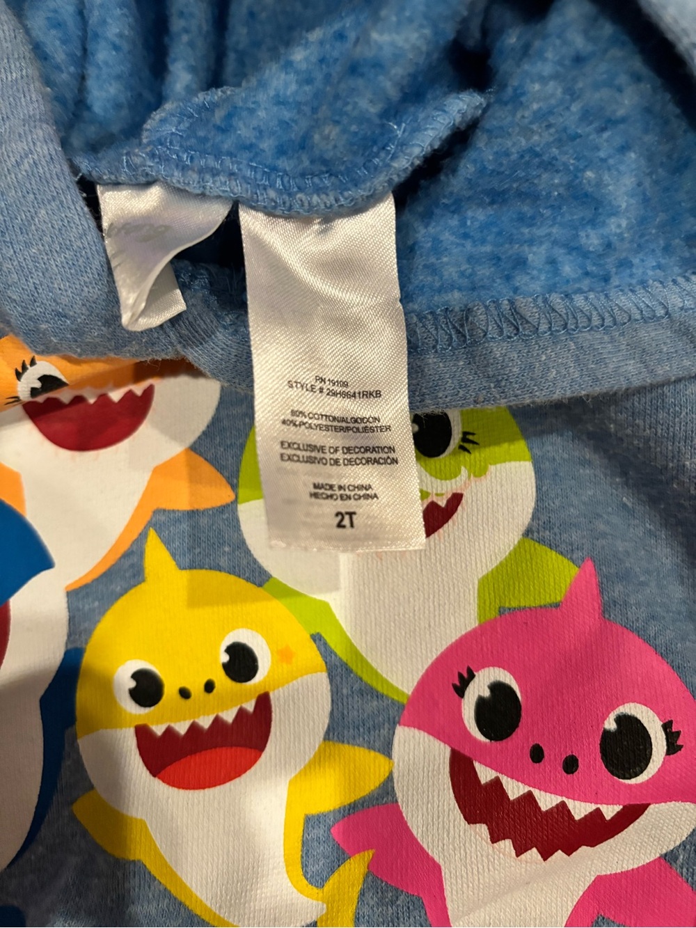 🎉(2T) Toddler Boy/Girl Sweatshirt Bundle - Picture 5 of 5